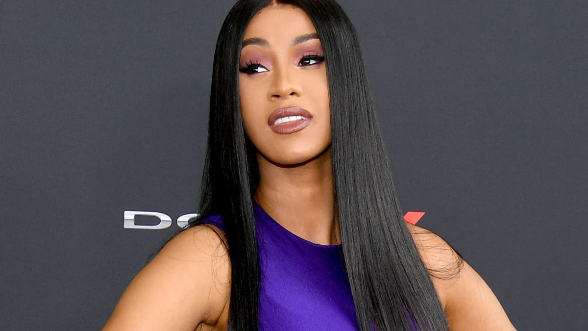 Cardi B faz história com "WAP" e amplia recorde de certificações Diamante entre rappers